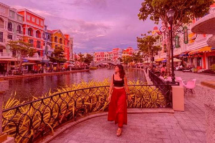Aria, 36, a auburn amber-eyed latina companion based in Phu Quoc. Offering Tantra, Party Girl, CIM, Travel Companion. Available for incall and outcall, day a...