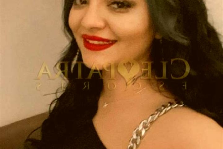 Aria, 36, a black brown-eyed indian companion based in Cezarina. Offering 69, OWO, Party Girl, Erotic Massage, A-Level. Available for incall and outcall, day...
