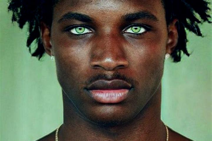 Aria, 36, a black green-eyed mixed companion based in Ibirapuita. Offering Domination, GFE. Available for incall and outcall, day and evening dates.