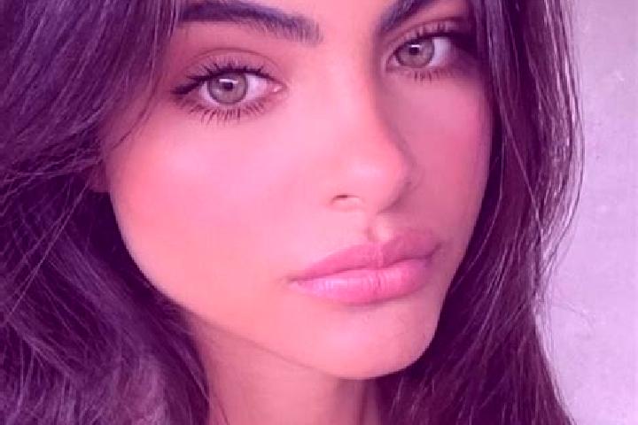 Aria, 36, a brunette dark-eyed caribbean companion based in Hudsonville. Offering Dinner Date, Couples, CIM. Available for incall and outcall, overnight book...