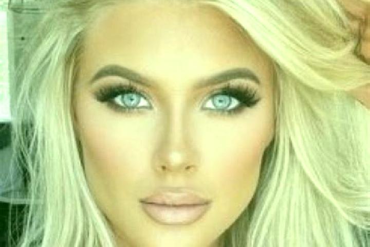 Aria, 36, a platinum blonde amber-eyed middle eastern companion based in Zonnebeke. Offering Massage, Tantra, Duos. Available for incall and outcall, overnig...