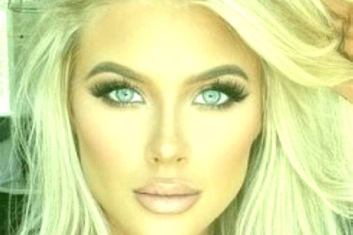 Aria, 36, a platinum blonde brown-eyed caucasian companion based in Machala. Offering Couples, Deep French Kissing, BDSM. Available for incall and outcall, o...