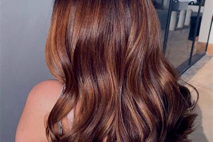 Aria, 37, a chestnut brown-eyed slavic companion based in Freienwill. Offering A-Level, Dinner Date, GFE. Available for incall and outcall, day and evening d...