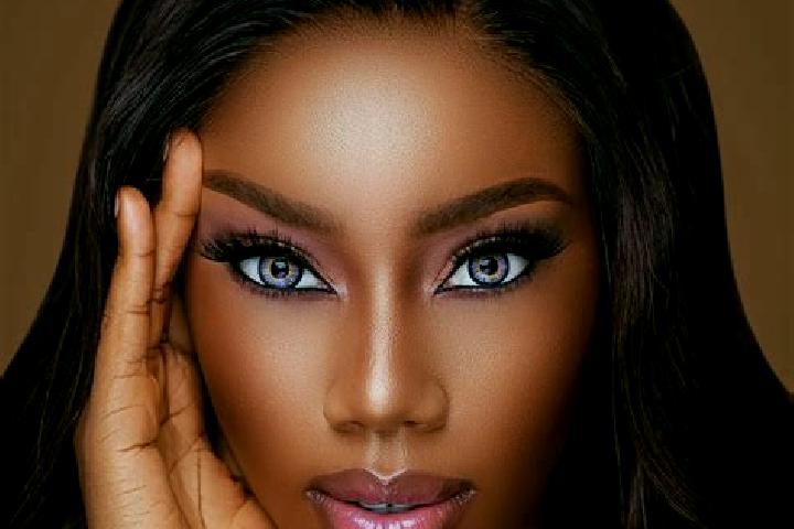 Aria, 37, a red blue-eyed ebony companion based in Biashizang. Offering Duos, Striptease, Domination. Available for incall and outcall, overnight bookings av...