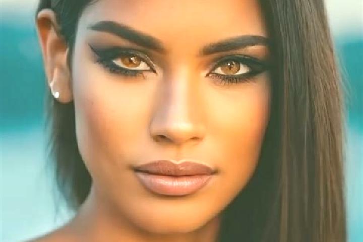 Aria, 37, a red brown-eyed latina companion based in Cayuela. Offering Roleplay, Travel Companion, Overnight, BDSM, Domination. Available for incall and outc...