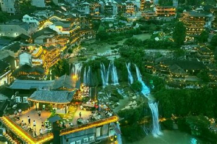 Aria, 37 — Escort in Huanan, China