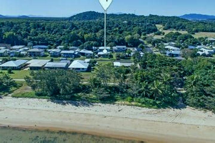 Aria, 37 — Escort in Kurrimine Beach, Australia