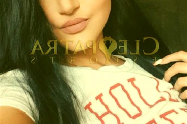 Aria, 38, a black dark-eyed latina companion based in Bockstadt. Offering A-Level, Dinner Date, Travel Companion, Tantra, OWO. Available for incall and outca...