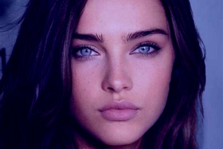 Aria, 38, a brunette blue-eyed middle eastern companion based in Oemaulain. Offering Overnight, BDSM, Fetish, Party Girl, Dinner Date. Available for incall a...