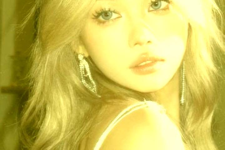Aria, 38, a platinum blonde green-eyed asian companion based in Bomi. Offering CIM, Roleplay, Duos. Available for incall and outcall, overnight bookings avai...
