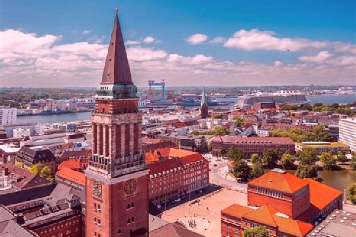 Aria, 38 — Escort in Kiel, Germany
