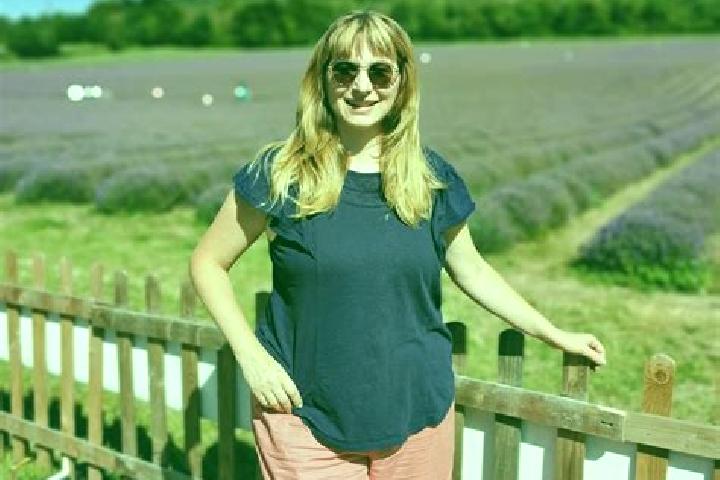 Aria, 38 — Escort in Lydden, United Kingdom