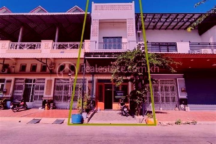 Aria, 38 — Escort in Veal Sbov, Cambodia