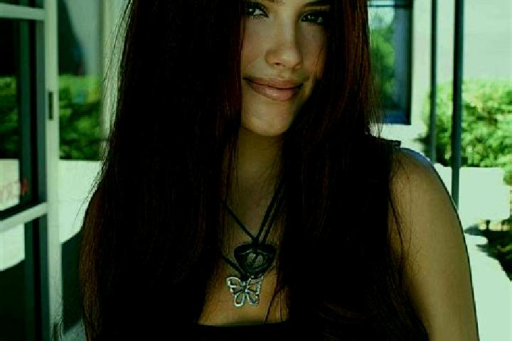 Aria, 39, a auburn dark-eyed caucasian companion based in Balasheyka. Offering Overnight, GFE, Prostate Massage. Available for incall and outcall, overnight ...