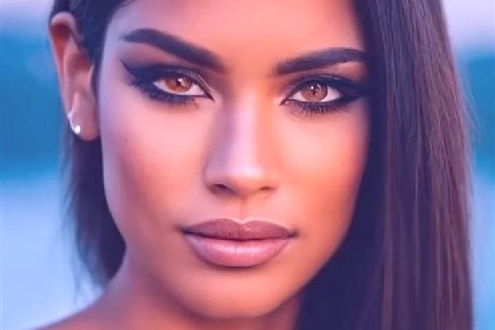 Aria, 39, a black amber-eyed latina companion based in Sarapulka. Offering GFE, Duos, Girlfriend Experience. Available for incall and outcall, day and evenin...