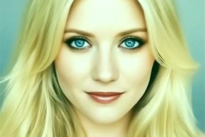 Aria, 39, a blonde amber-eyed mixed companion based in Suq Sibah. Offering Massage, Roleplay, Prostate Massage, 69. Available for incall and outcall, day and...