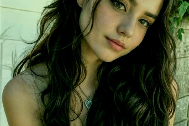 Aria, 39, a brunette amber-eyed middle eastern companion based in Viterne. Offering 69, Domination, GFE. Available for incall and outcall, overnight bookings...
