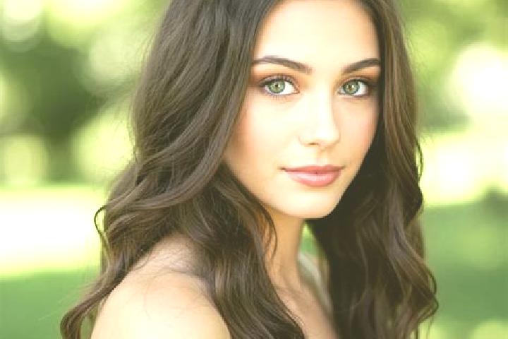 Aria, 39, a brunette hazel-eyed european companion based in Cheste. Offering Dinner Date, Party Girl, Deep French Kissing. Available for incall and outcall, ...