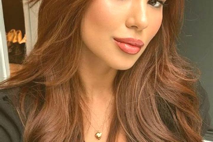 Aria, 39, a chestnut brown-eyed latina companion based in Longzhua. Offering Girlfriend Experience, Fetish, Couples. Available for incall and outcall, overni...