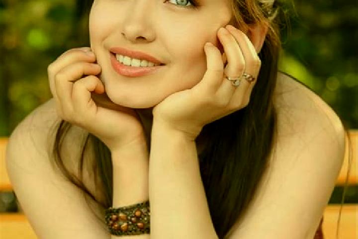 Aria, 39, a red blue-eyed asian companion based in Regaloh. Offering Striptease, Girlfriend Experience, OWO, Couples. Available for incall and outcall, day a...