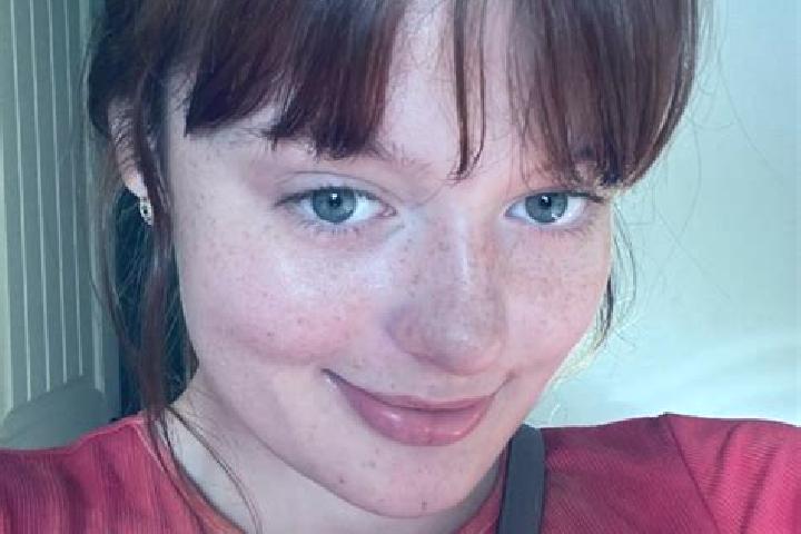Aria, 39, a red brown-eyed european companion based in Jocotitlan. Offering Duos, Roleplay, Overnight, GFE. Available for incall and outcall, day and evening...
