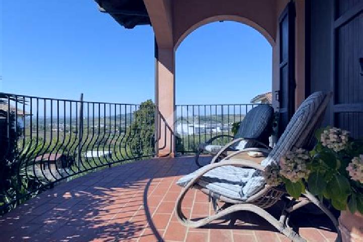 Aria, 39 — Escort in Falciano, San Marino