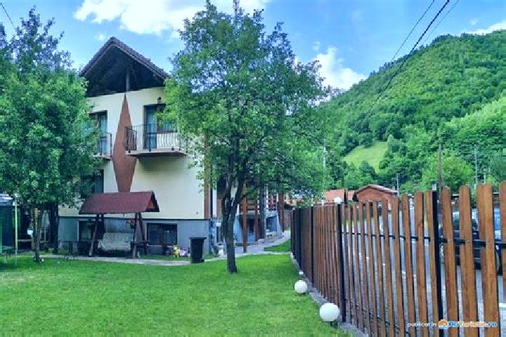 Aria, 39 — Escort in Sugag, Romania