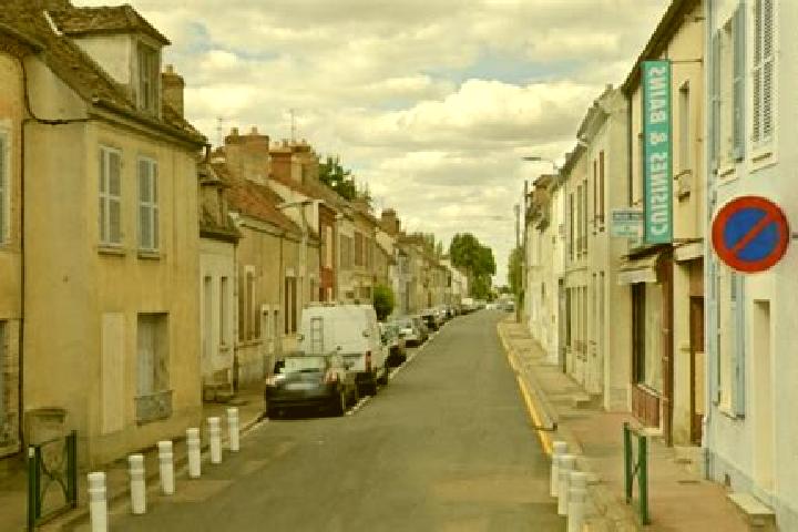 Aria, 39 — Escort in Villeneuve-la-Guyard, France