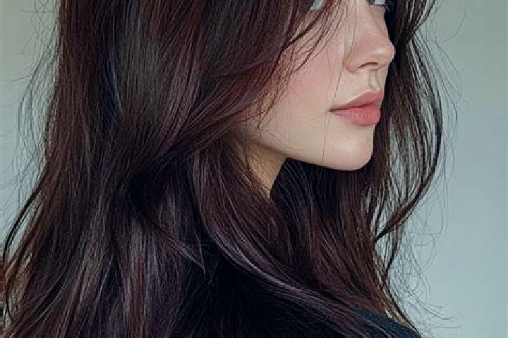 Ariana, 20, a auburn dark-eyed asian companion based in Kolova. Offering GFE, Erotic Massage. Available for incall and outcall, overnight bookings available.