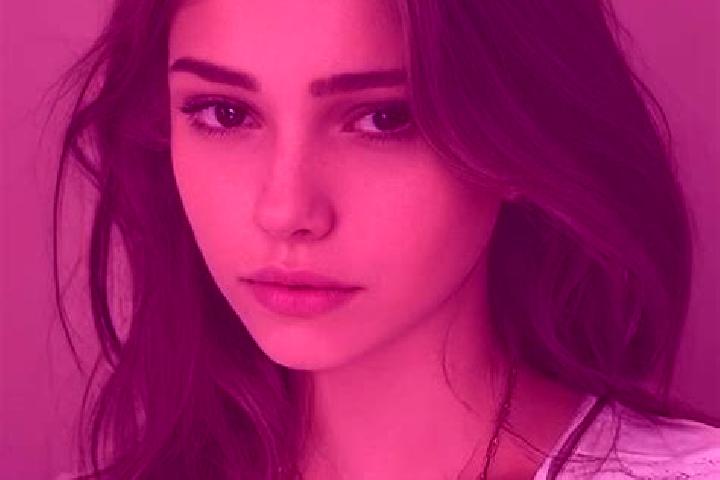 Ariana, 20, a chestnut dark-eyed slavic companion based in Ornbau. Offering CIM, BDSM, Overnight, GFE, Duos. Available for incall and outcall, day and evenin...
