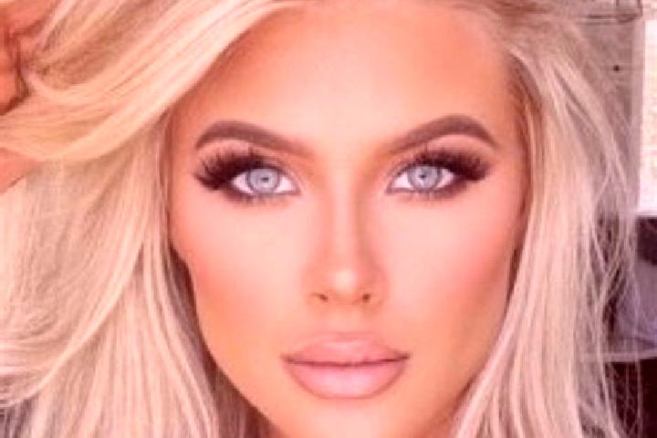 Ariana, 20, a platinum blonde brown-eyed middle eastern companion based in Puyoo. Offering BDSM, CIM, 69, Couples, OWO. Available for incall and outcall, day...