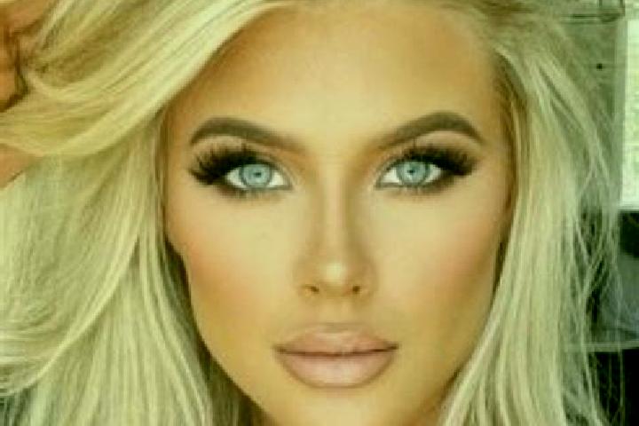 Ariana, 20, a platinum blonde grey-eyed caucasian companion based in Temple View. Offering Party Girl, A-Level, 69, GFE. Available for incall and outcall, ov...