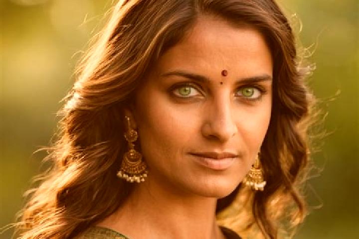 Ariana, 20, a red green-eyed indian companion based in Asekeyevo. Offering Fetish, Duos, BDSM, Tantra, 69. Available for incall and outcall, overnight bookin...