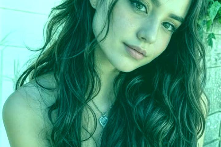 Ariana, 20, a red hazel-eyed slavic companion based in Obersussbach. Offering Prostate Massage, OWO, Striptease, GFE, Domination. Available for incall and ou...