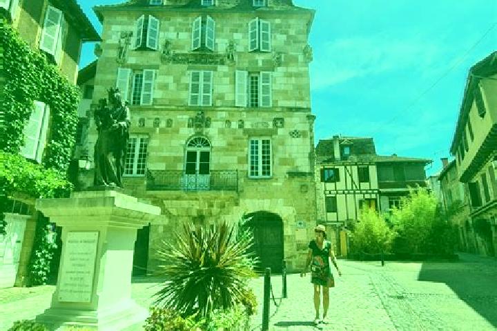 Ariana, 20 — Escort in Beaulieu-sur-Dordogne, France