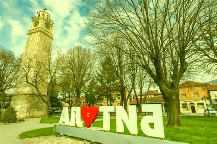 Ariana, 20 — Escort in Bitola, North Macedonia
