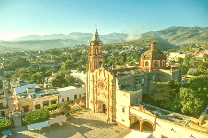 Ariana, 20 — Escort in Cadereyta de Montes, Mexico