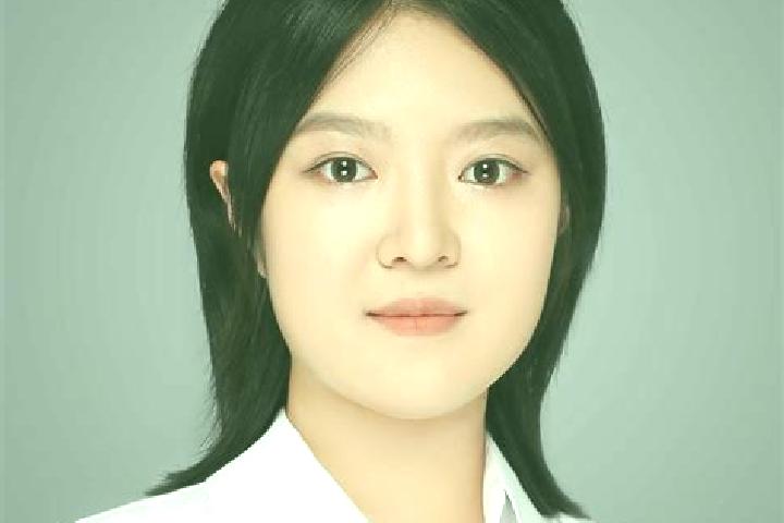 Ariana, 20 — Escort in Peishi, China