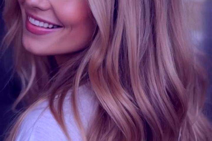 Ariana, 21, a blonde hazel-eyed mixed companion based in Ganq Ger. Offering Erotic Massage, Travel Companion, Overnight. Available for incall and outcall, da...
