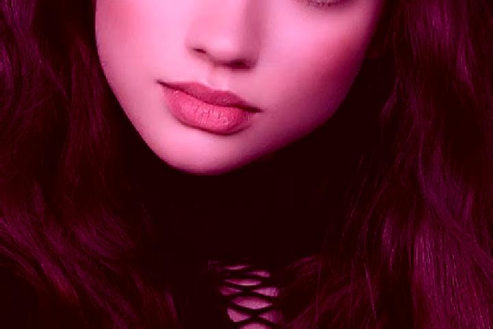 Ariana, 21, a brunette dark-eyed mixed companion based in Isesaki. Offering CIM, Fetish, Striptease. Available for incall and outcall, day and evening dates.