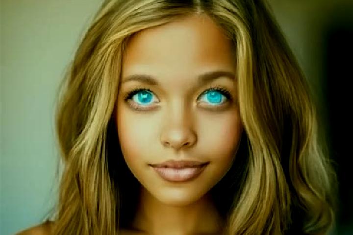 Ariana, 21, a red blue-eyed mixed companion based in Hvar. Offering Roleplay, Erotic Massage, Duos. Available for incall and outcall, day and evening dates.