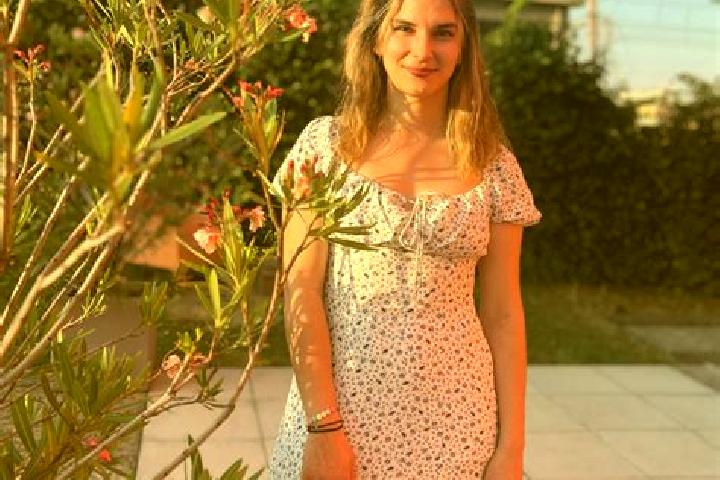 Ariana, 21 — Escort in Bevenais, France
