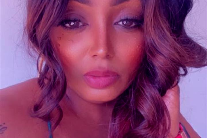 Ariana, 21 — Escort in Ellisville, United States