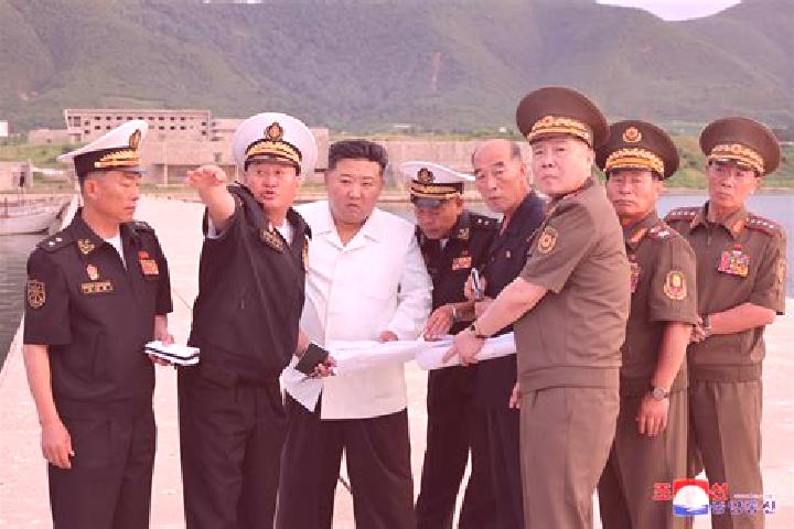 Ariana, 21 — Escort in Hukkyo-ri, North Korea