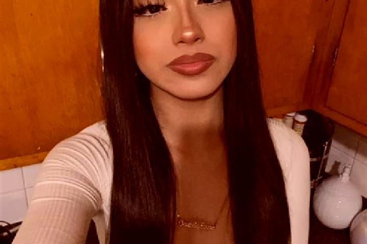 Ariana, 22, a black brown-eyed latina companion based in Plaistow. Offering CIM, GFE, BDSM, Dinner Date, Massage. Available for incall and outcall, overnight...
