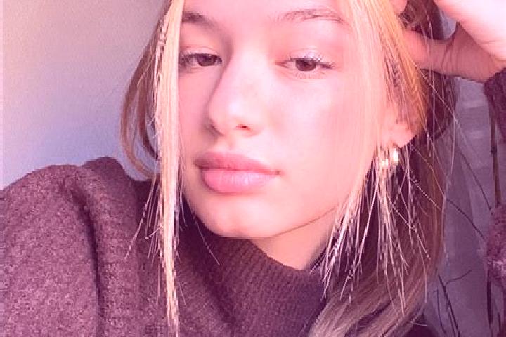 Ariana, 22, a blonde brown-eyed asian companion based in Banjar Kaleran. Offering Tantra, BDSM, 69. Available for incall and outcall, overnight bookings avai...