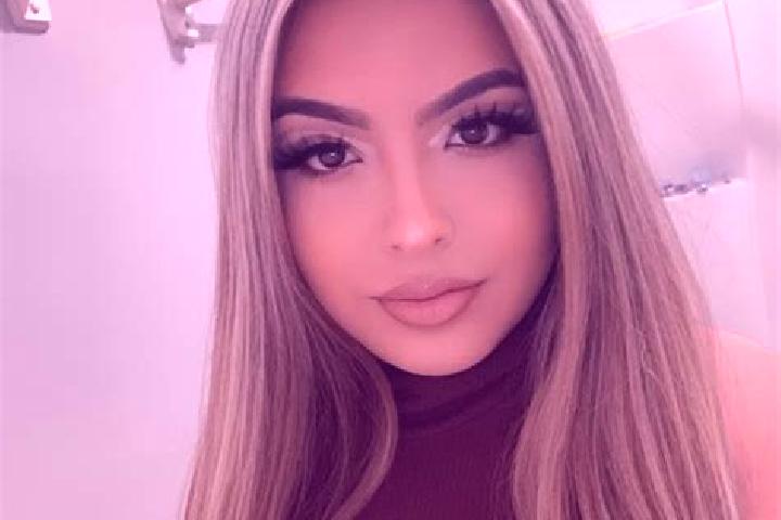 Ariana, 22, a blonde grey-eyed latina companion based in Hoc Mon. Offering Massage, Deep French Kissing, GFE, Dinner Date. Available for incall and outcall, ...