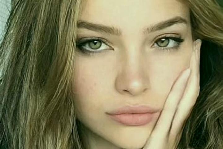 Ariana, 22, a brunette green-eyed mixed companion based in Curacautin. Offering Prostate Massage, A-Level, Fetish, Deep French Kissing, Party Girl. Available...