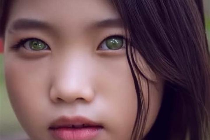 Ariana, 22, a chestnut green-eyed asian companion based in Makiv. Offering Couples, Domination, A-Level, Overnight, Deep French Kissing. Available for incall...