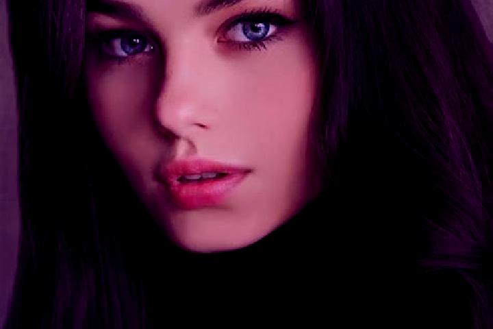 Ariana, 22, a dark blonde dark-eyed slavic companion based in Stanisesti. Offering CIM, 69, OWO. Available for incall and outcall, day and evening dates.